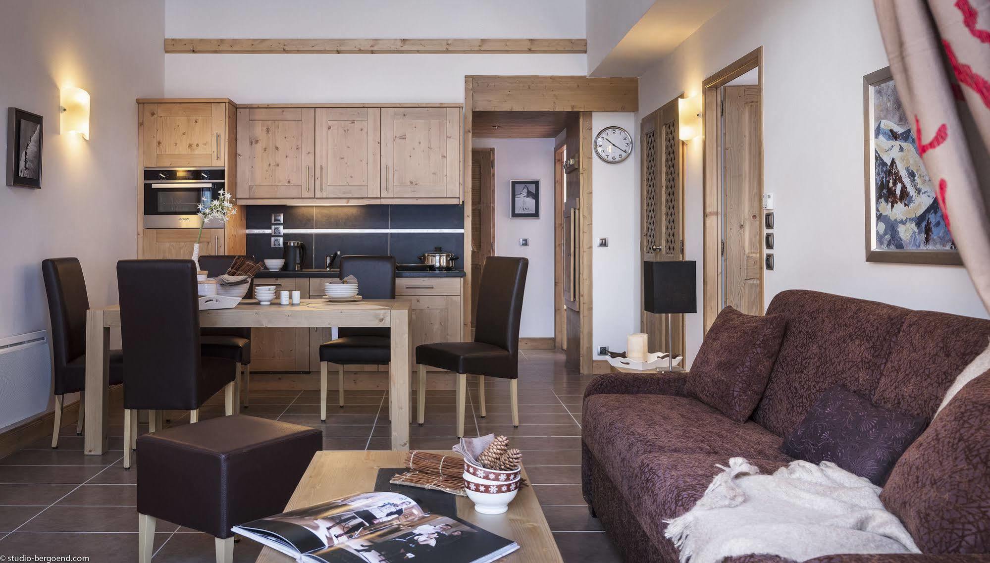 Cgh Residences And Spa Les Chalets De Leana Les Carroz d'Araches Bagian luar foto