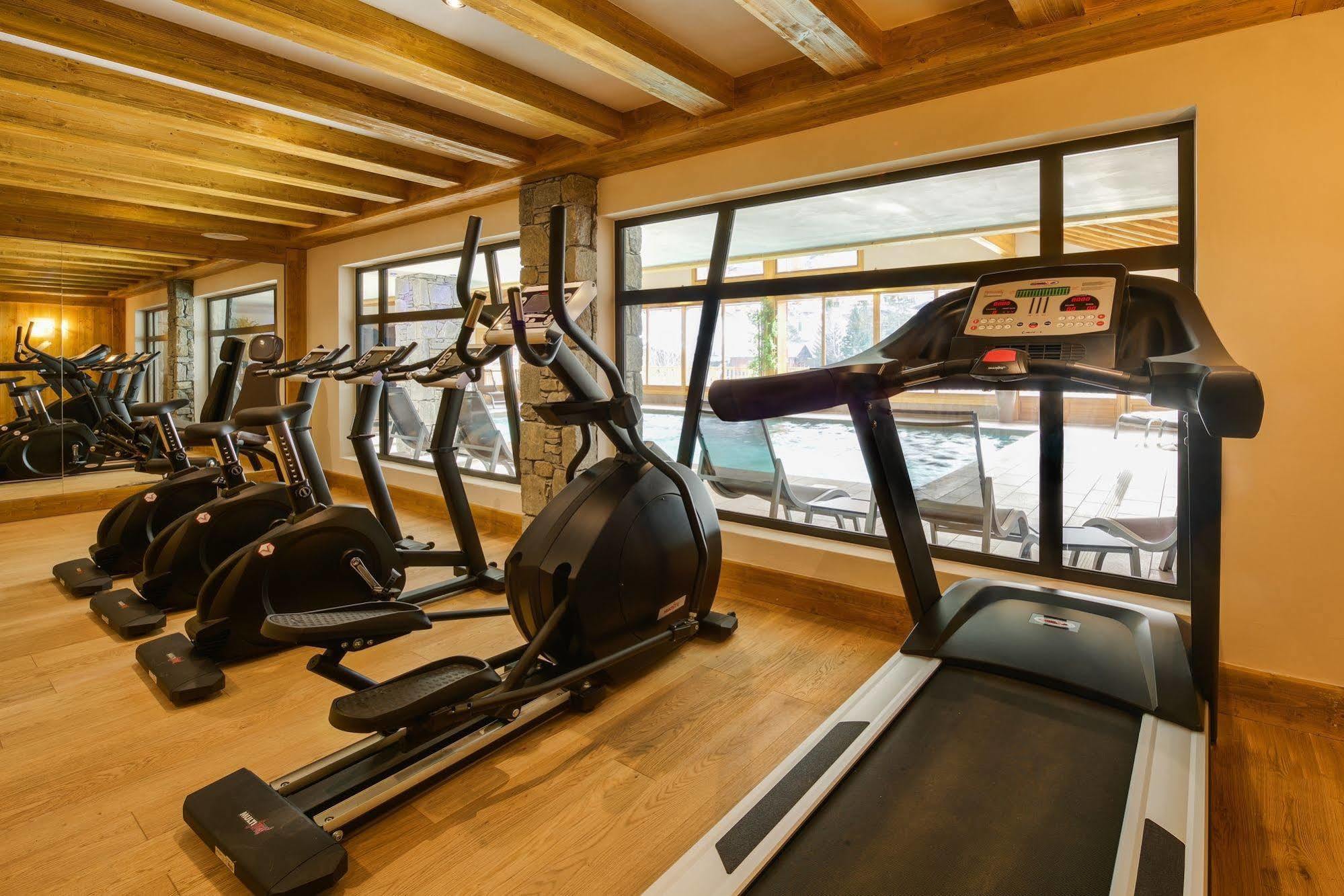 Cgh Residences And Spa Les Chalets De Leana Les Carroz d'Araches Bagian luar foto